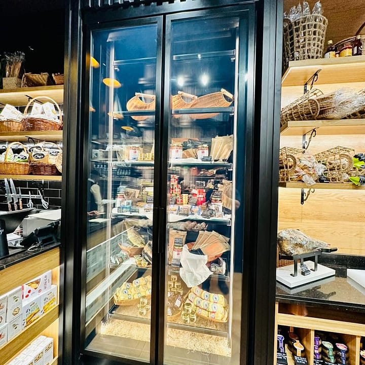 CHEESE ROOM - what we do - Royal Middle East International LLC [ROY.INOX]