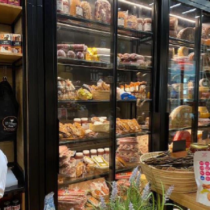 CHEESE ROOM - what we do - Royal Middle East International LLC [ROY.INOX]
