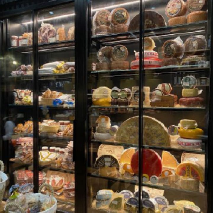 CHEESE ROOM - what we do - Royal Middle East International LLC [ROY.INOX]